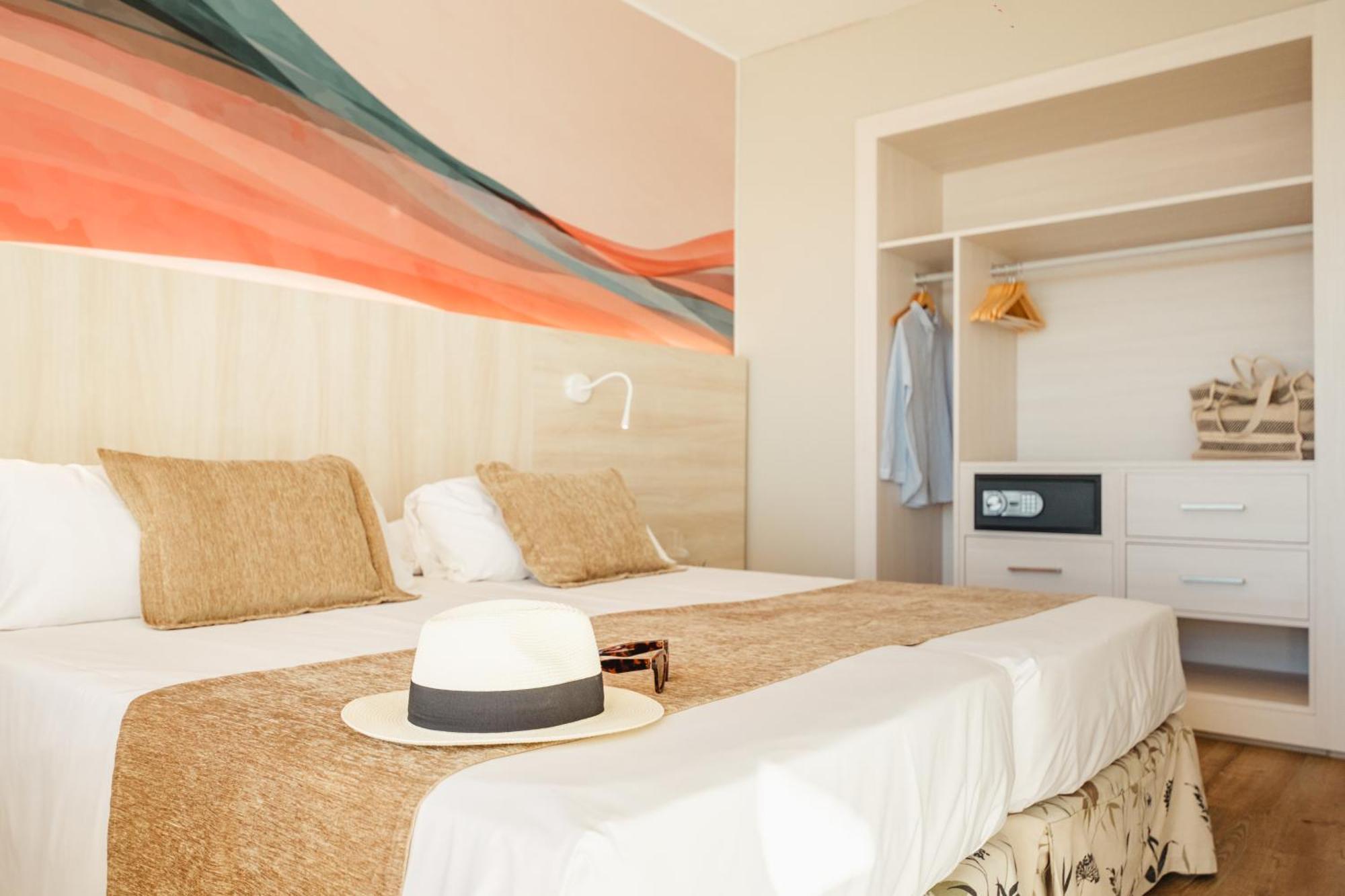 Bahia Principe Sunlight Coral Playa - Adults Only Otel Magaluf  Dış mekan fotoğraf